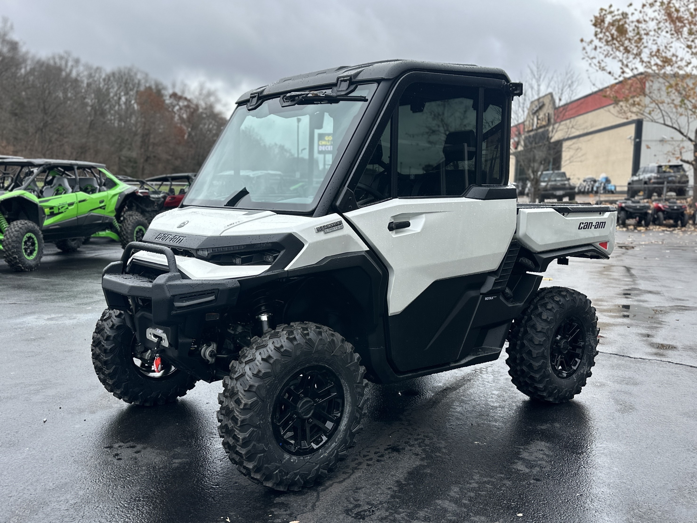 2026 Defender Limited HD11