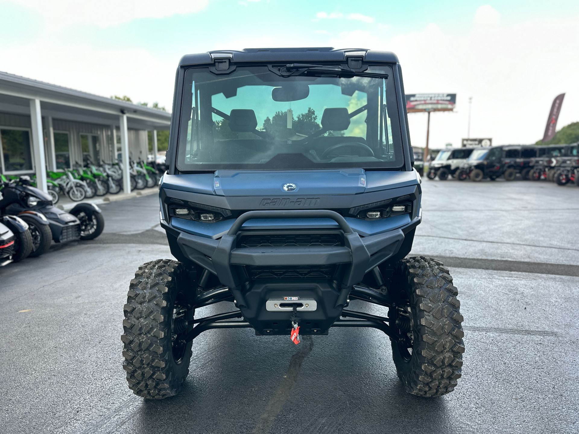 2026 Defender Limited HD11