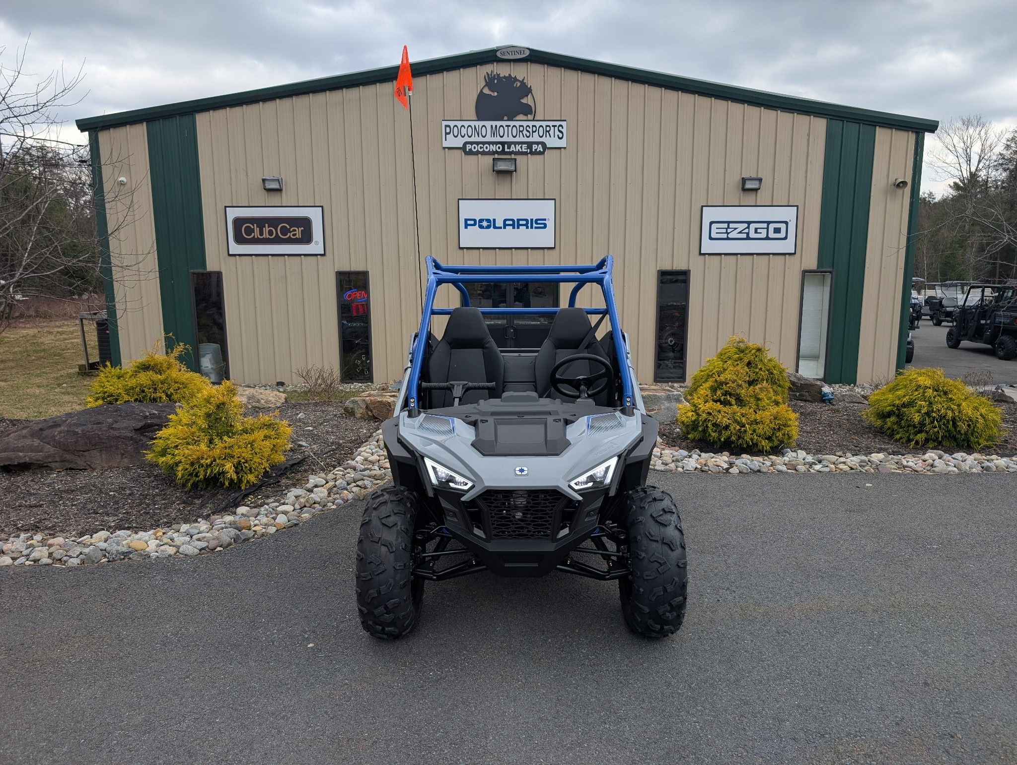 2026 Polaris RZR 200 EFI 2