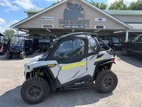 2022 Polaris RZR Trail Ultimate — photo 1 of 10