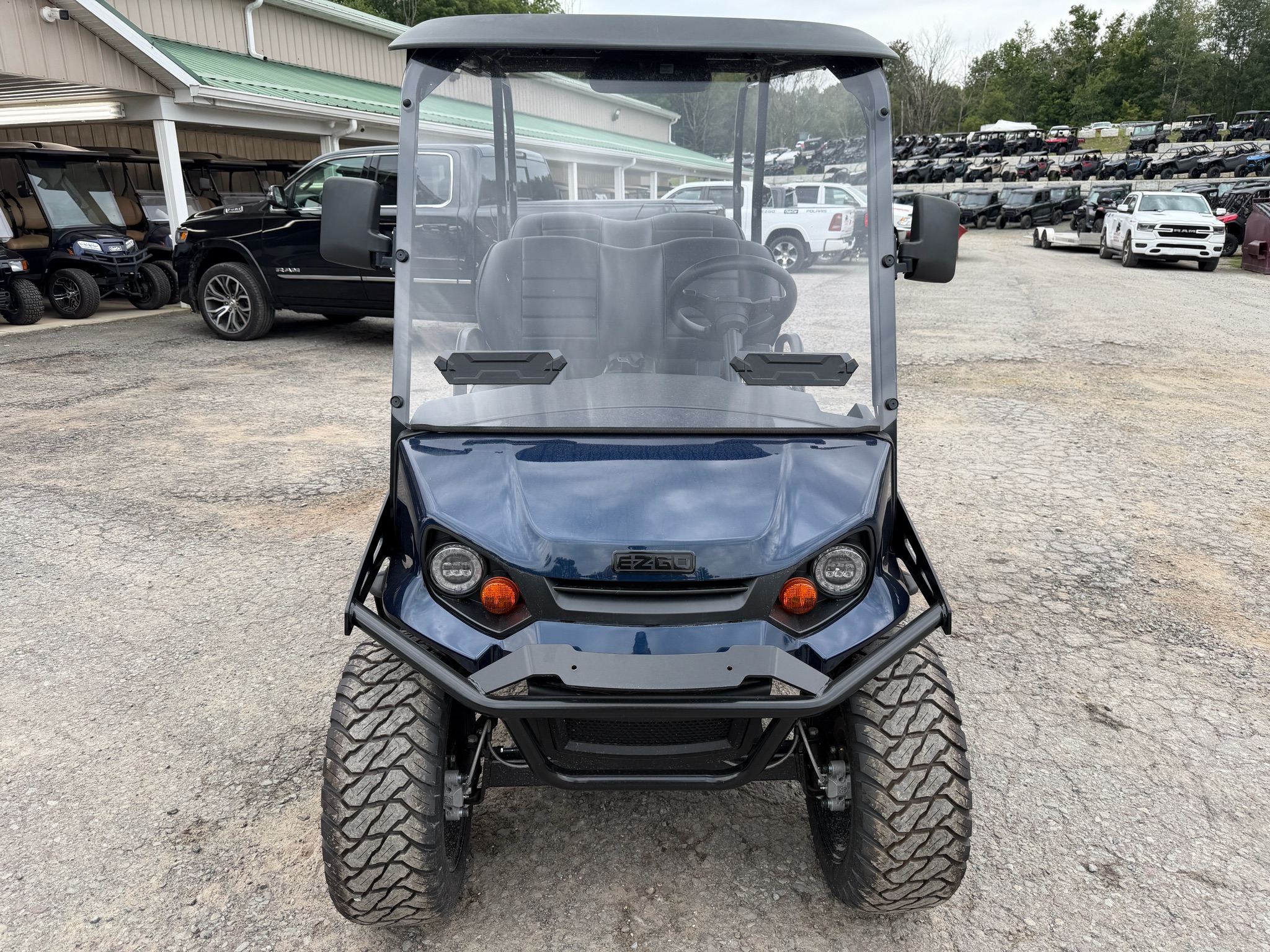 2025 EZGO Liberty photo 4