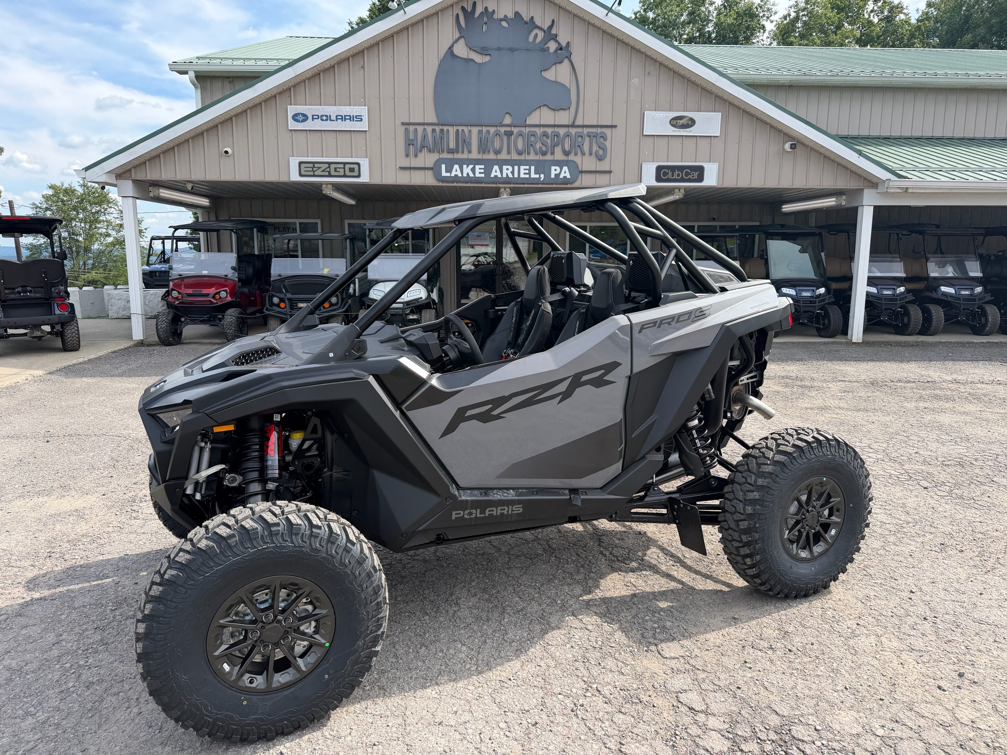 2026 Polaris RZR photo 9