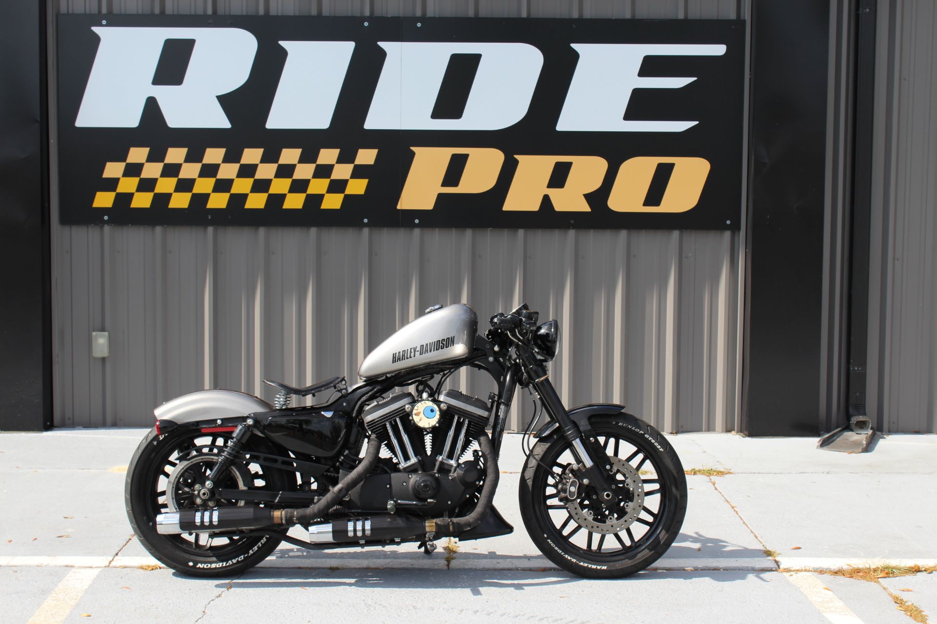 harley davidson roadster specifications