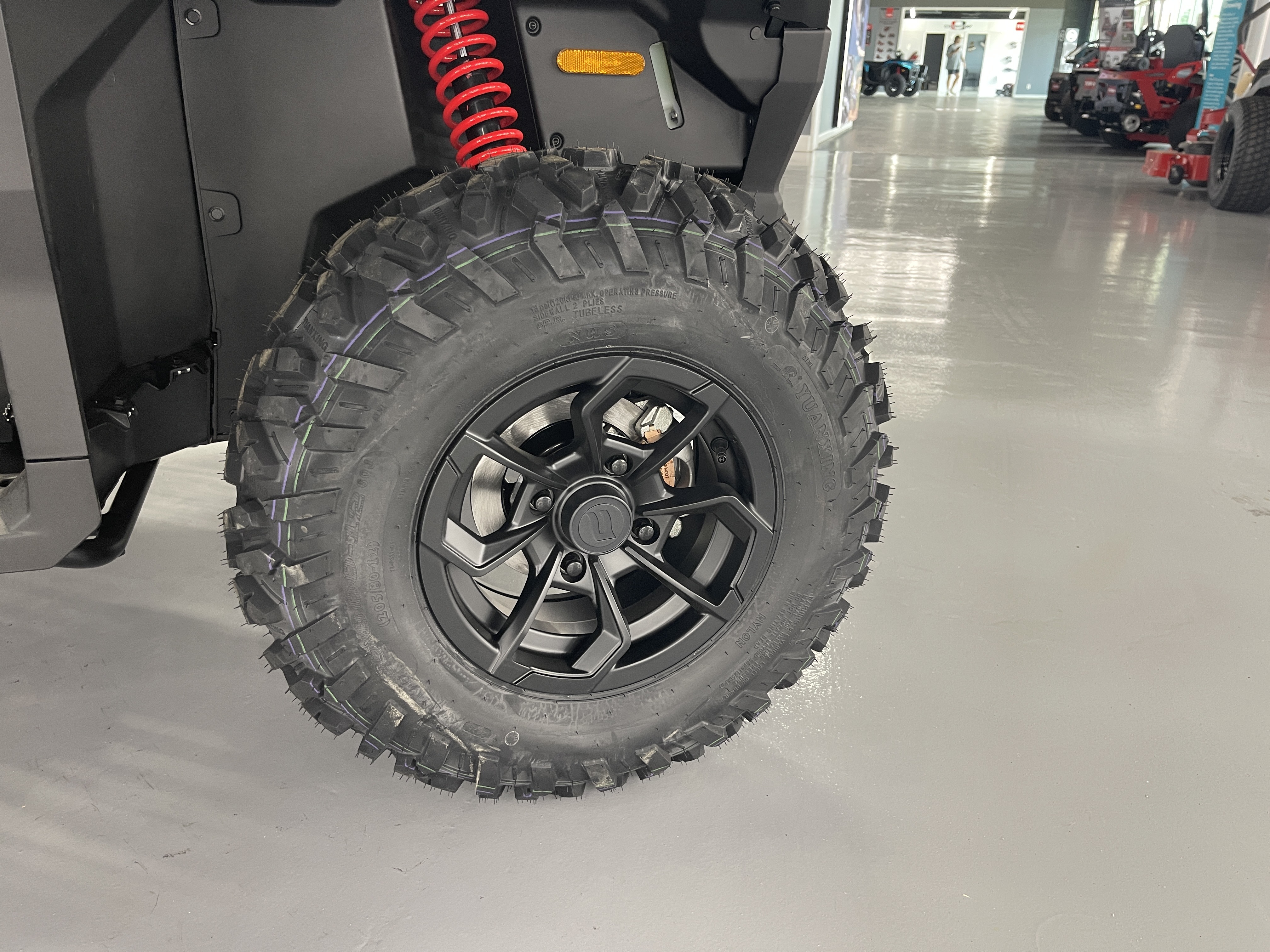 2027  CFORCE C5 8