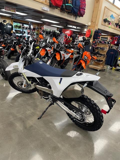 2027 Husqvarna 701 Enduro 6