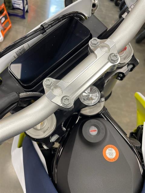 2027 Husqvarna 701 Enduro 9
