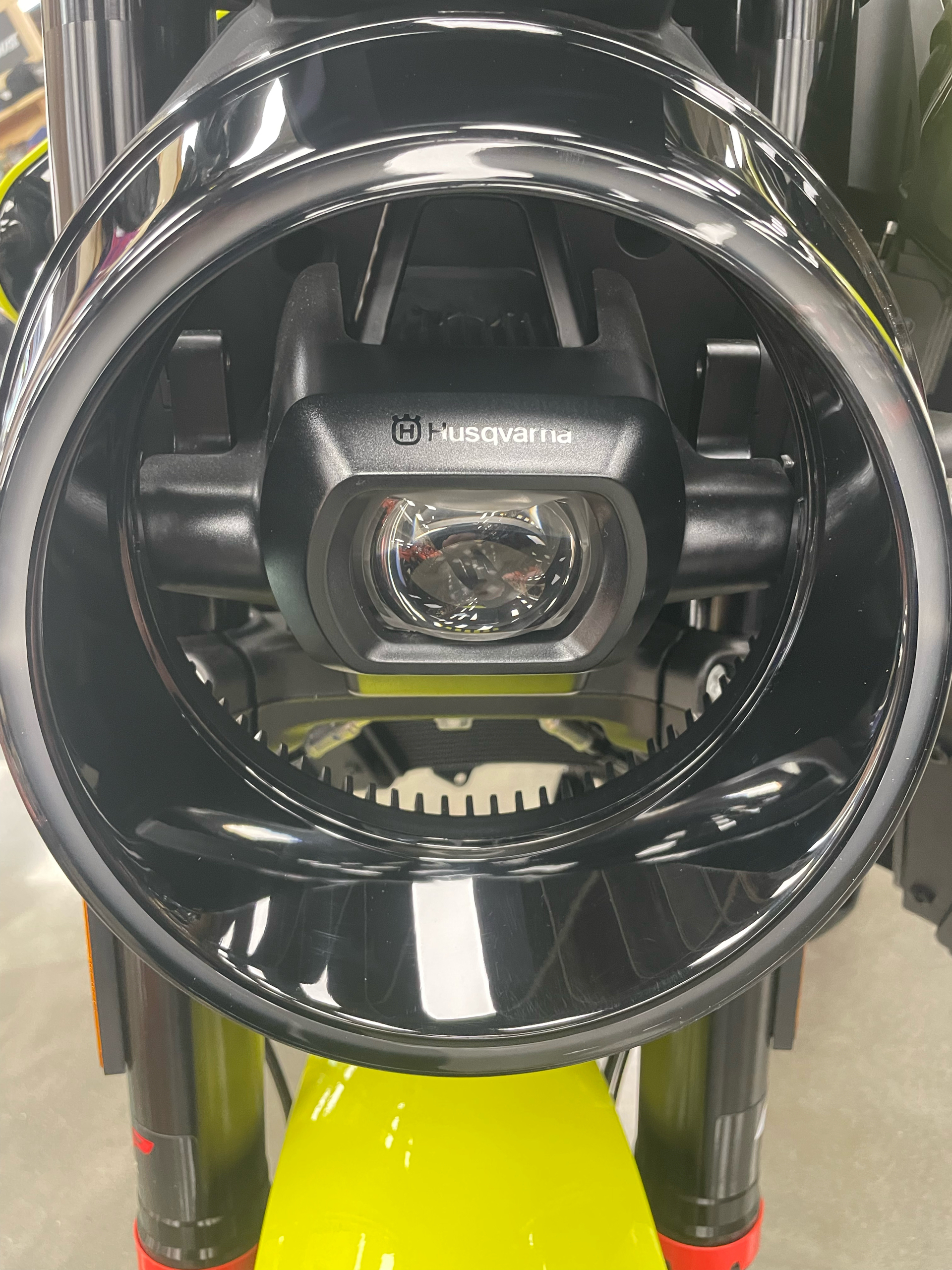 New 2025 Husqvarna Vitpilen 801 Yellow | Motorcycles in Troy NY