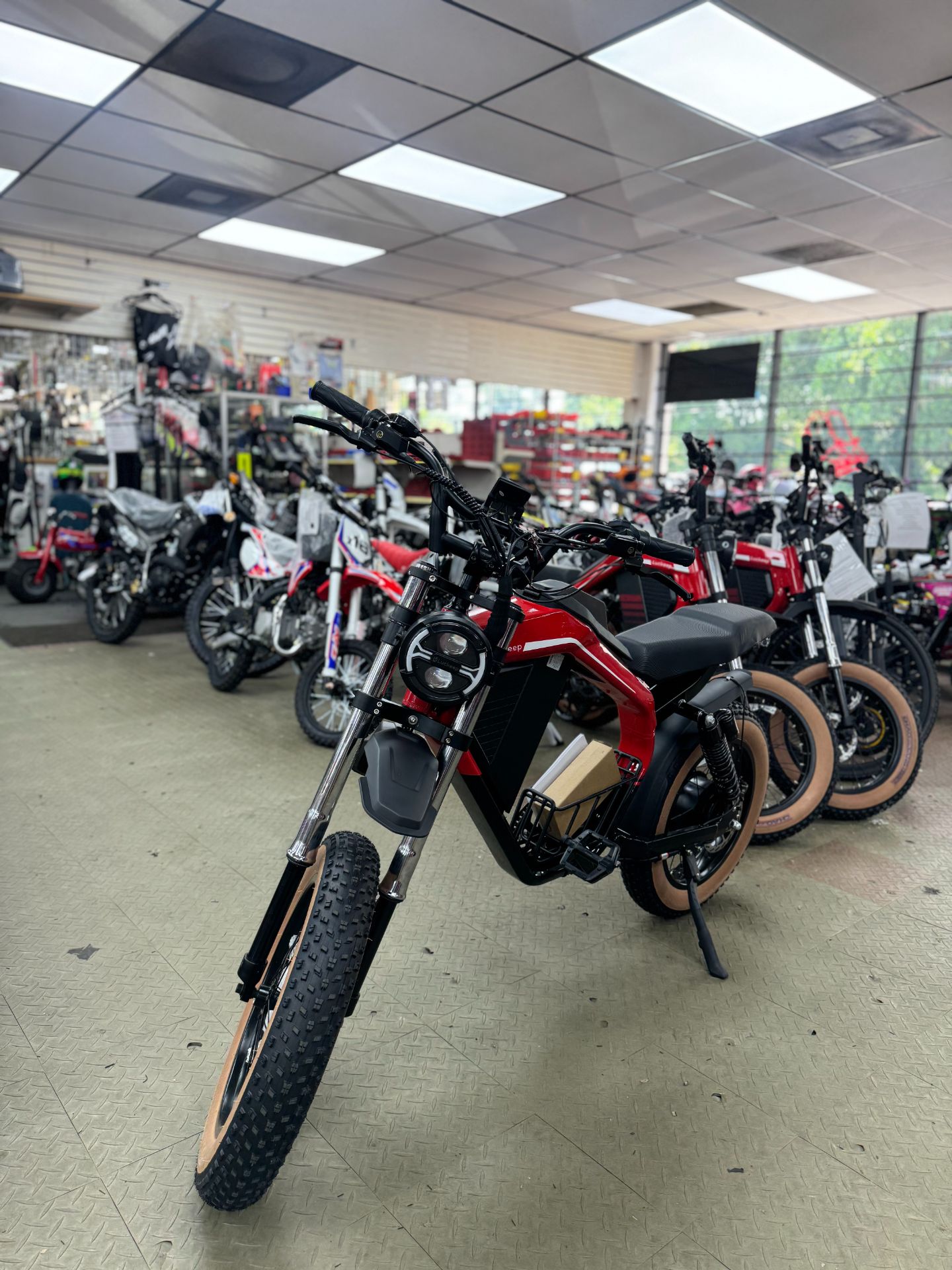 New 2025 Luckeep M5 Max Electric Bicycles in Forest View, ILStock