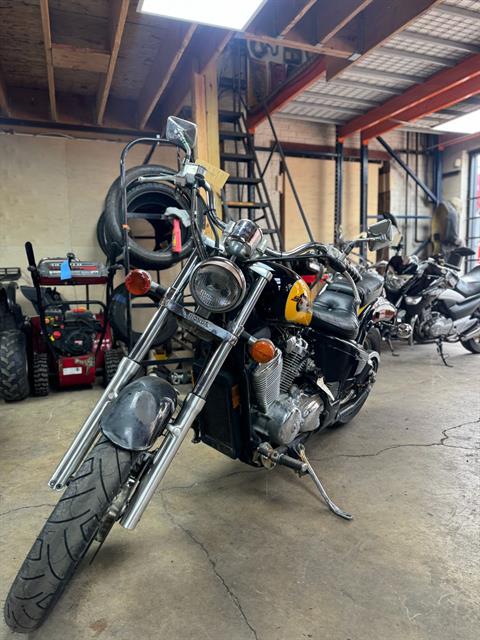 1997 HONDA VT600CD in Forest View, Illinois - Photo 1