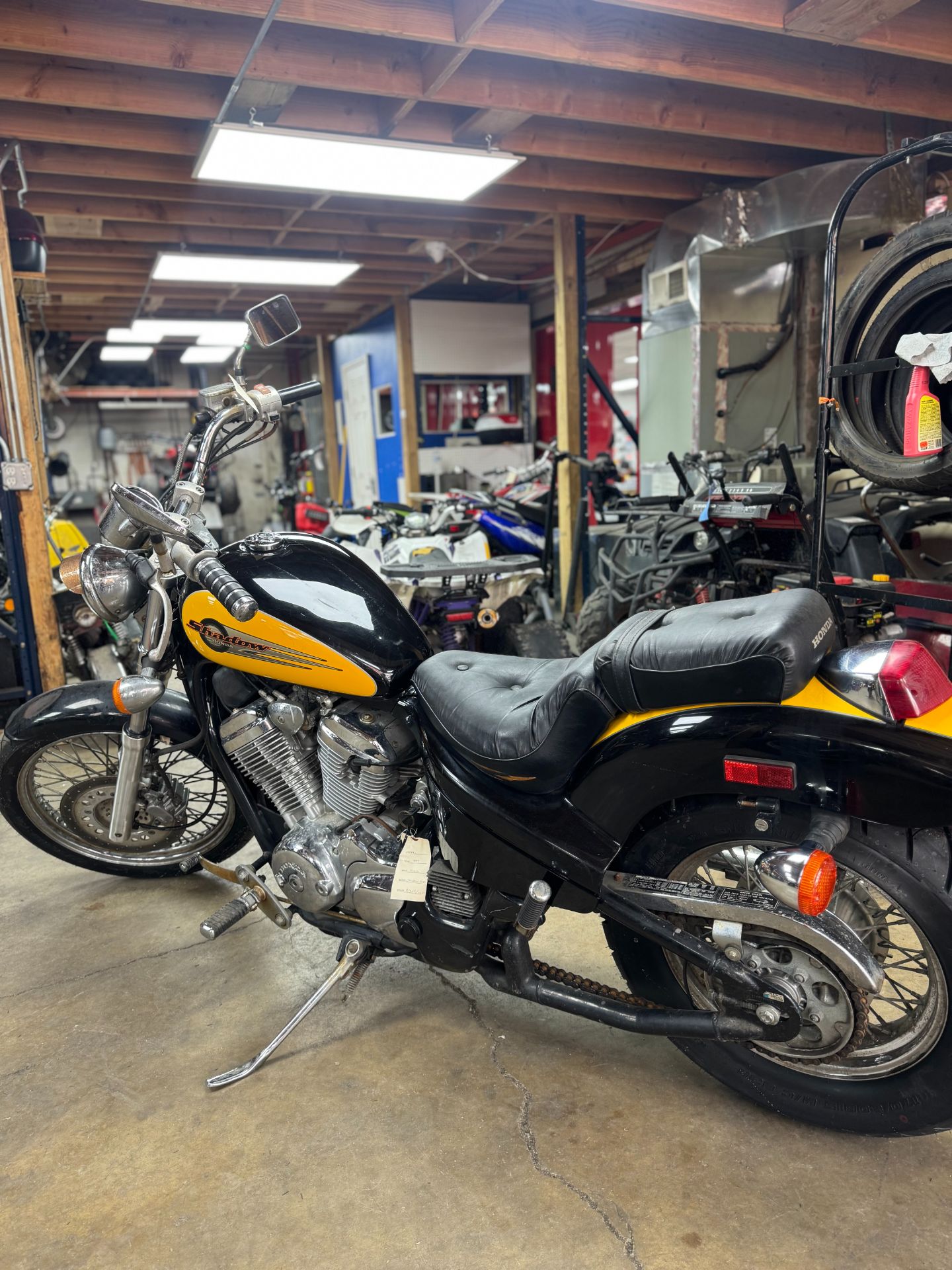 1997 HONDA VT600CD in Forest View, Illinois - Photo 7