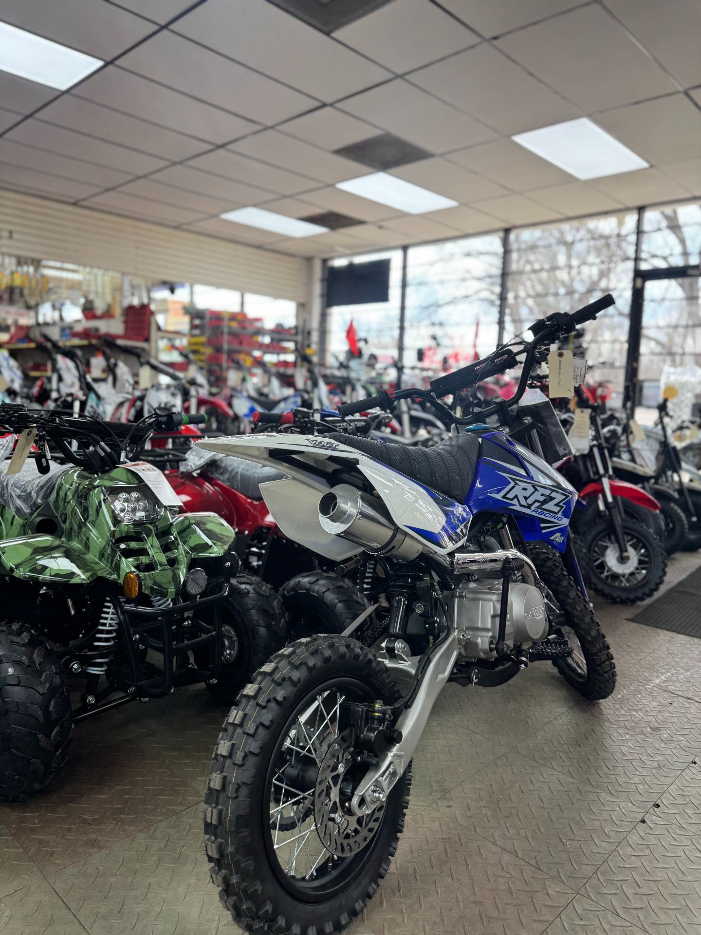 2024 APOLLO x6 RFZ ADR125-3 in Forest View, Illinois - Photo 11