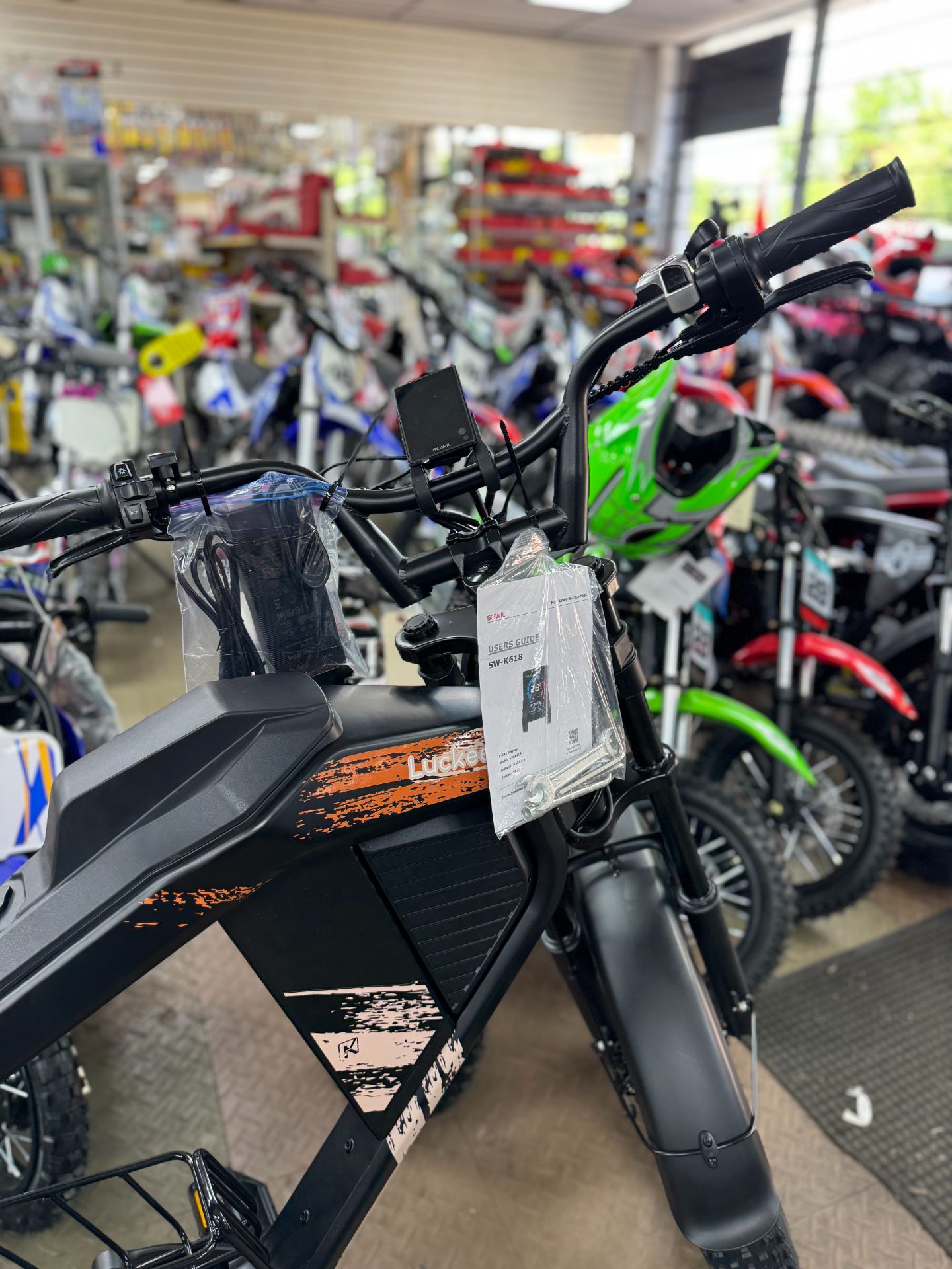 New 2025 Luckeep M5 Electric Bicycles in Forest View, ILStock