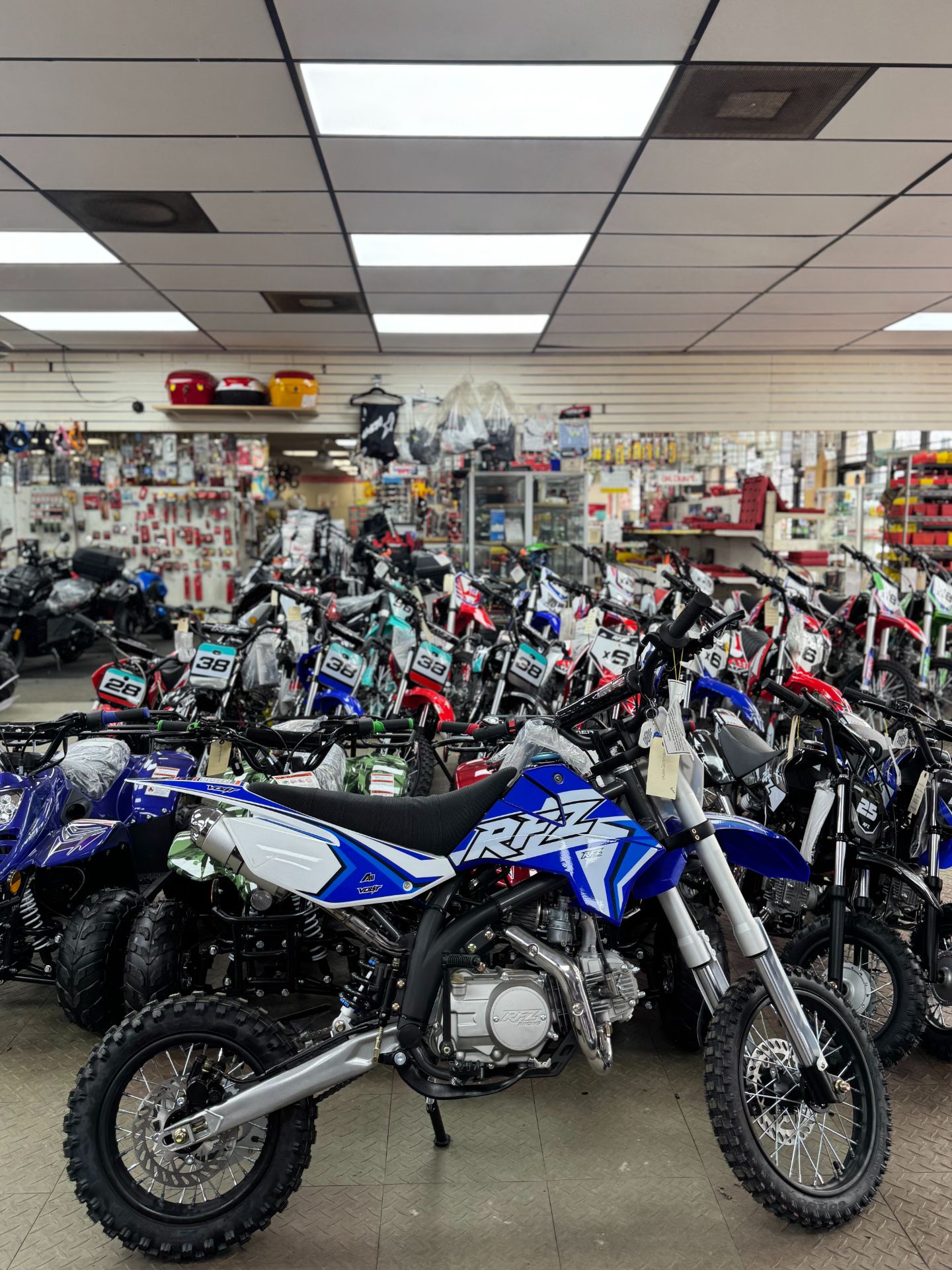 2024 APOLLO x16 RFZ ADR125-20 in Forest View, Illinois - Photo 10