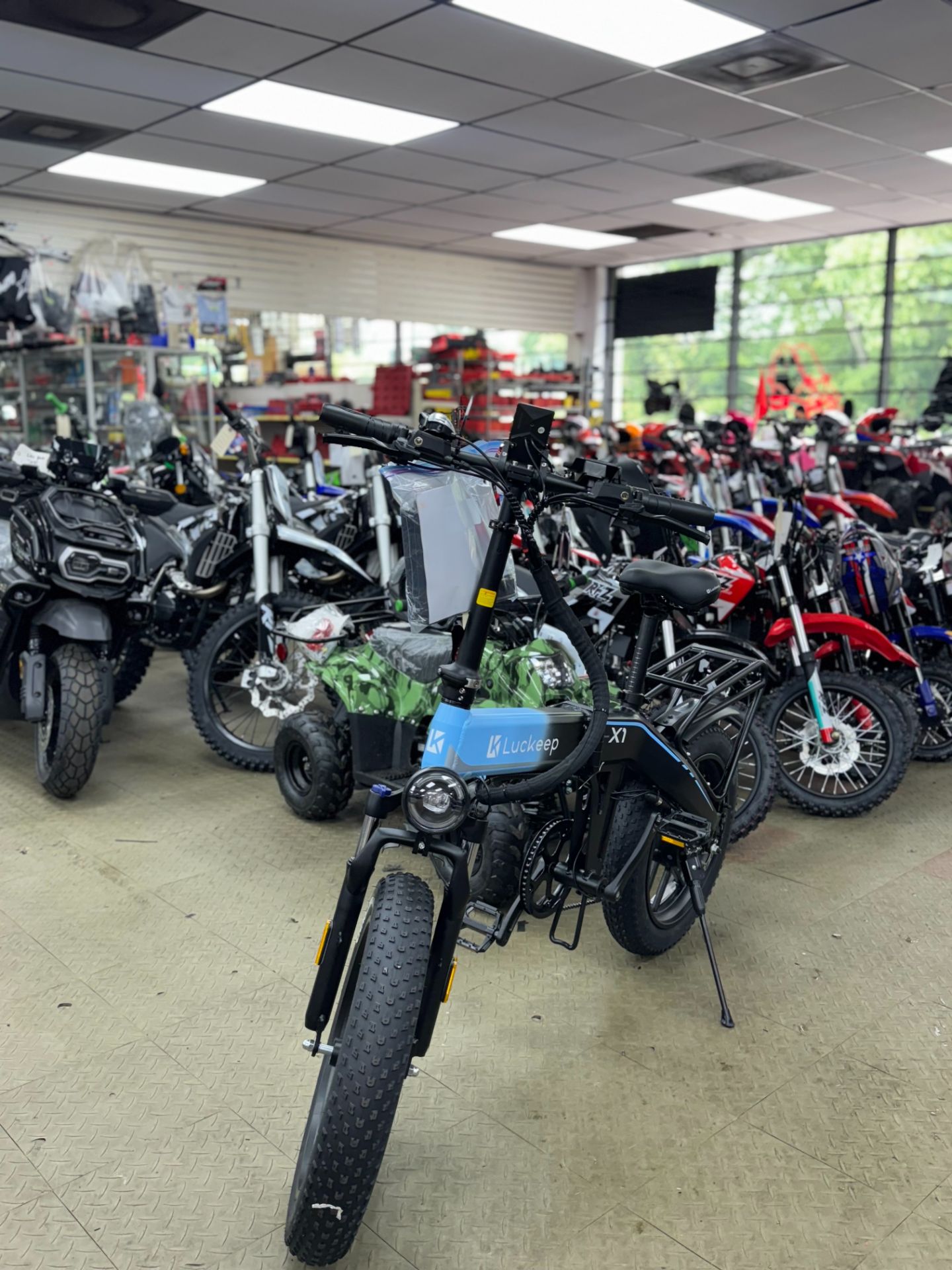 New 2025 Luckeep X1 Electric Bicycles in Forest View, ILStock