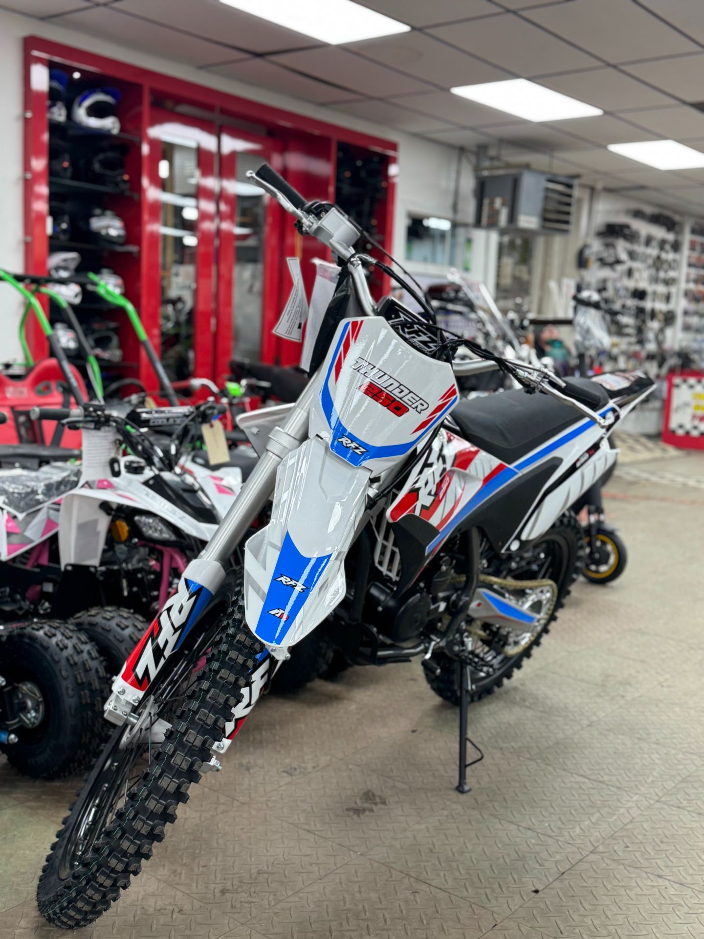 2024 APOLLO Thunder 250cc in Forest View, Illinois - Photo 2