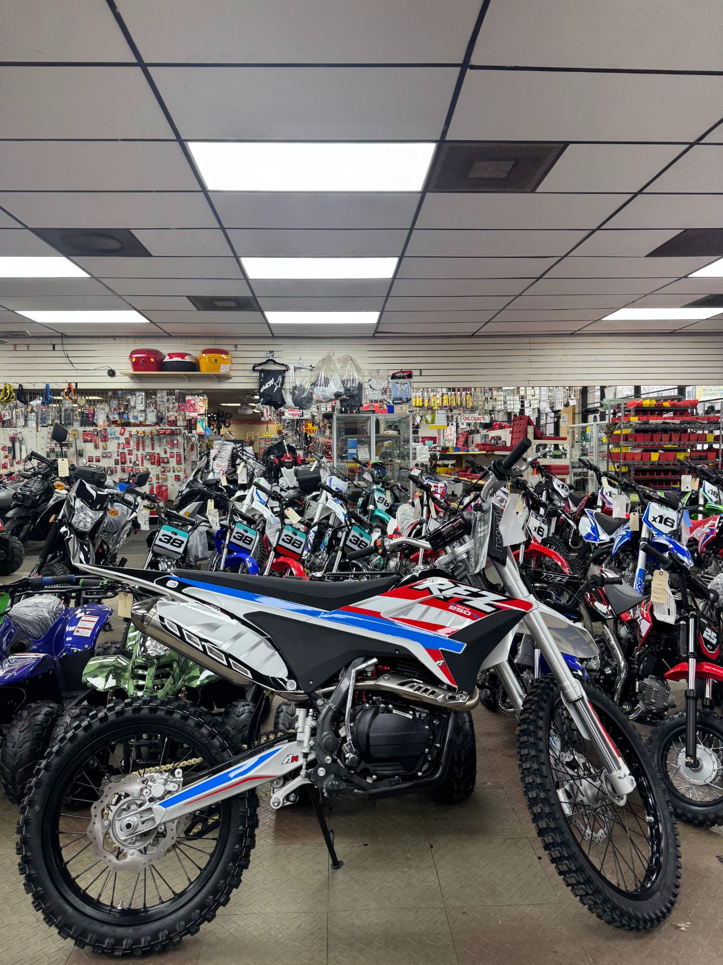 2024 APOLLO Thunder 250cc in Forest View, Illinois - Photo 6