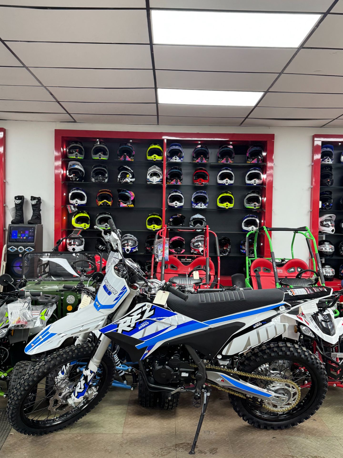 2024 APOLLO Thunder 250cc in Forest View, Illinois - Photo 15