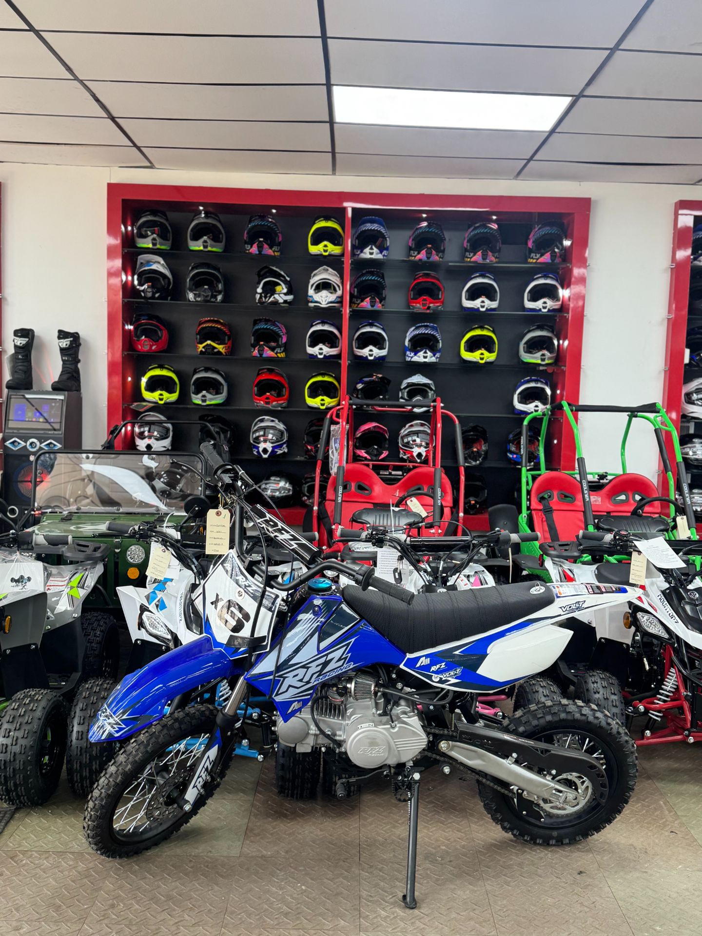 2024 APOLLO x6 RFZ ADR125-3 in Forest View, Illinois - Photo 3