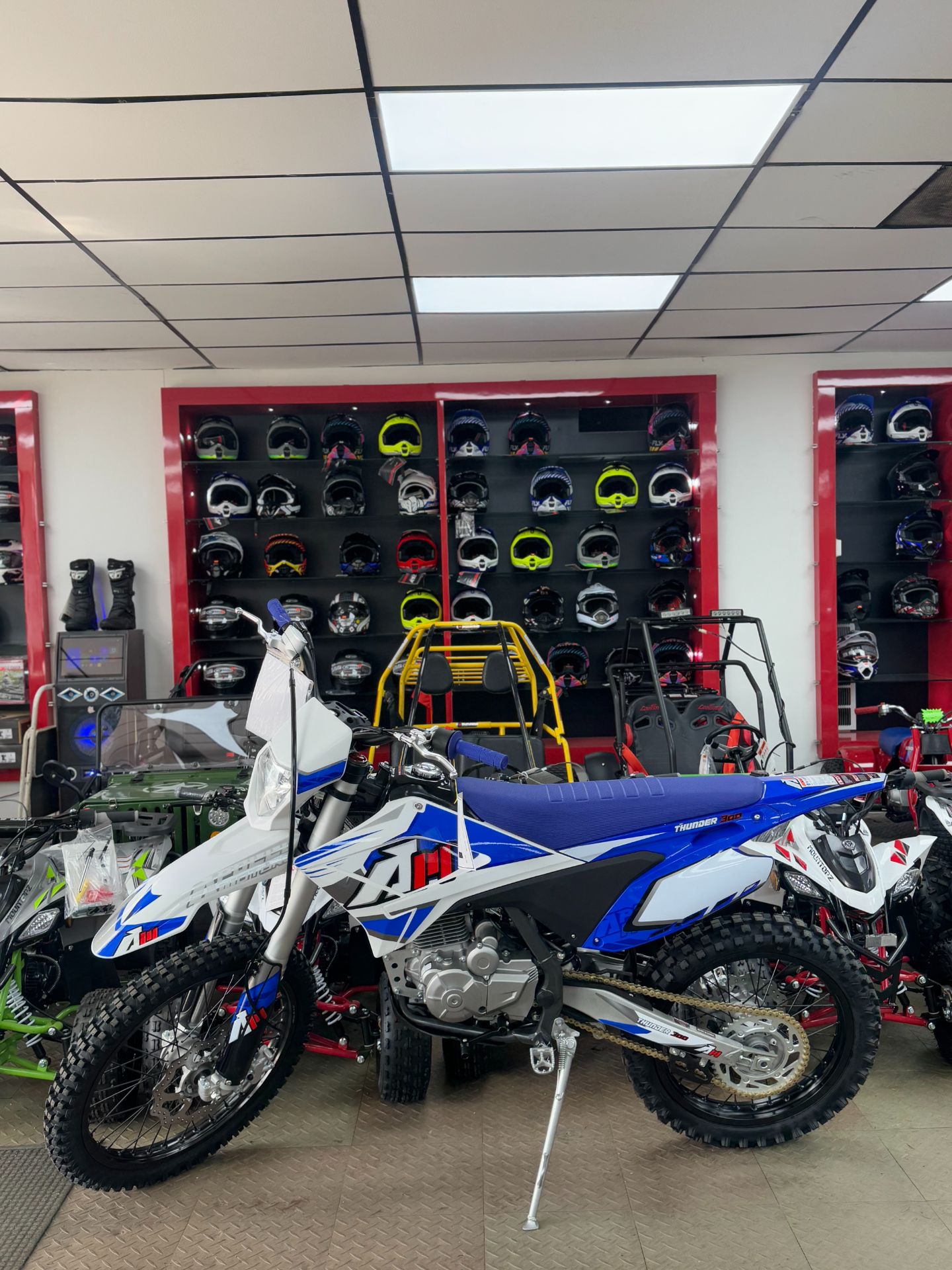 2025 APOLLO Thunder 300cc (Headlight) in Forest View, Illinois - Photo 3