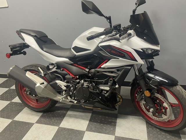 2026 Kawasaki Z500 SE ABS 3