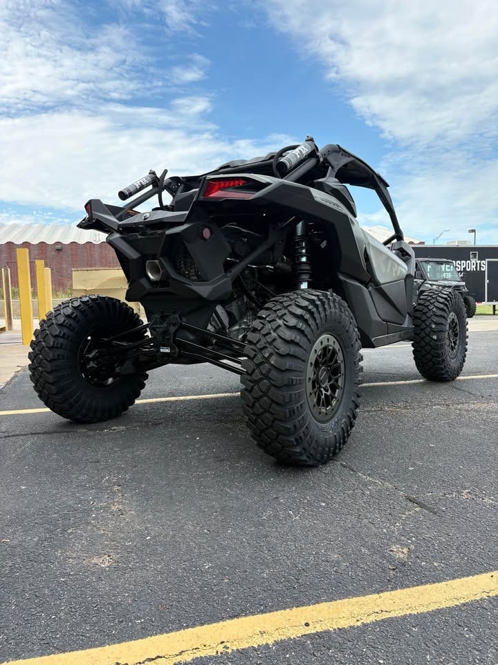 2026 Can-Am™ Maverick X3 X RC TURBO RR 72 3