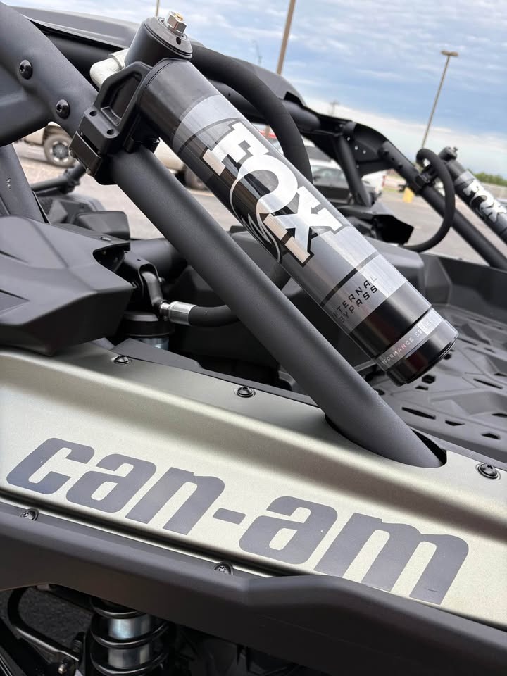 2026 Can-Am™ Maverick X3 X RC TURBO RR 72 11