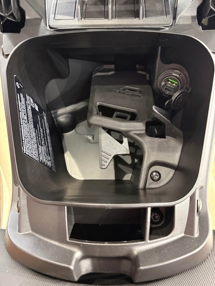 2026 Can-Am™ Outlander PRO XU HD5 9