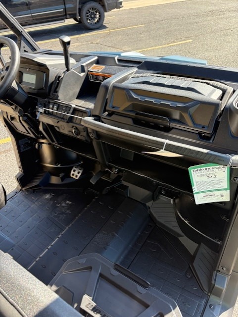 2026 Can-Am™ Defender XT HD9 7