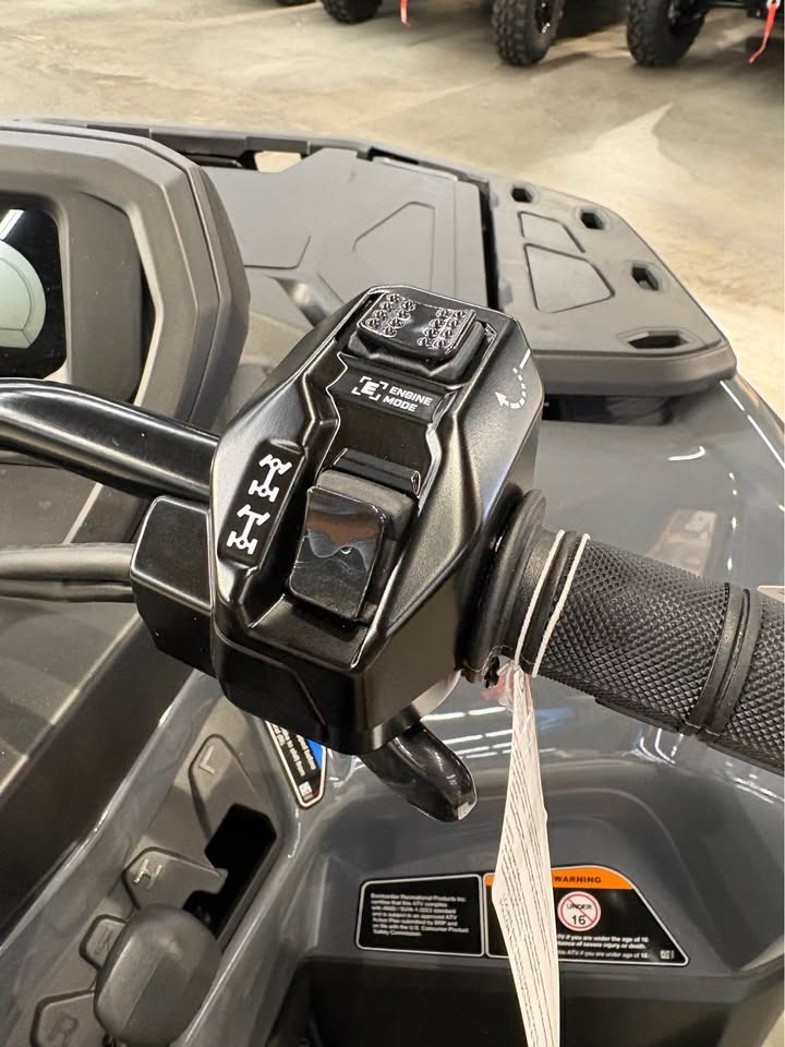 2026 Can-Am™ Outlander DPS 850 12
