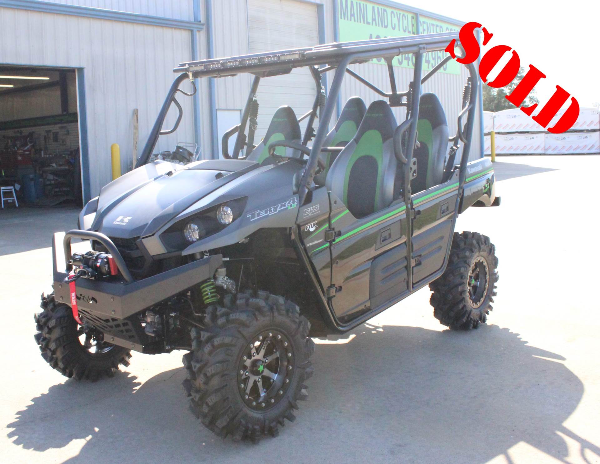 New 2016 Kawasaki Teryx4 LE Metallic Flat Raw Graystone