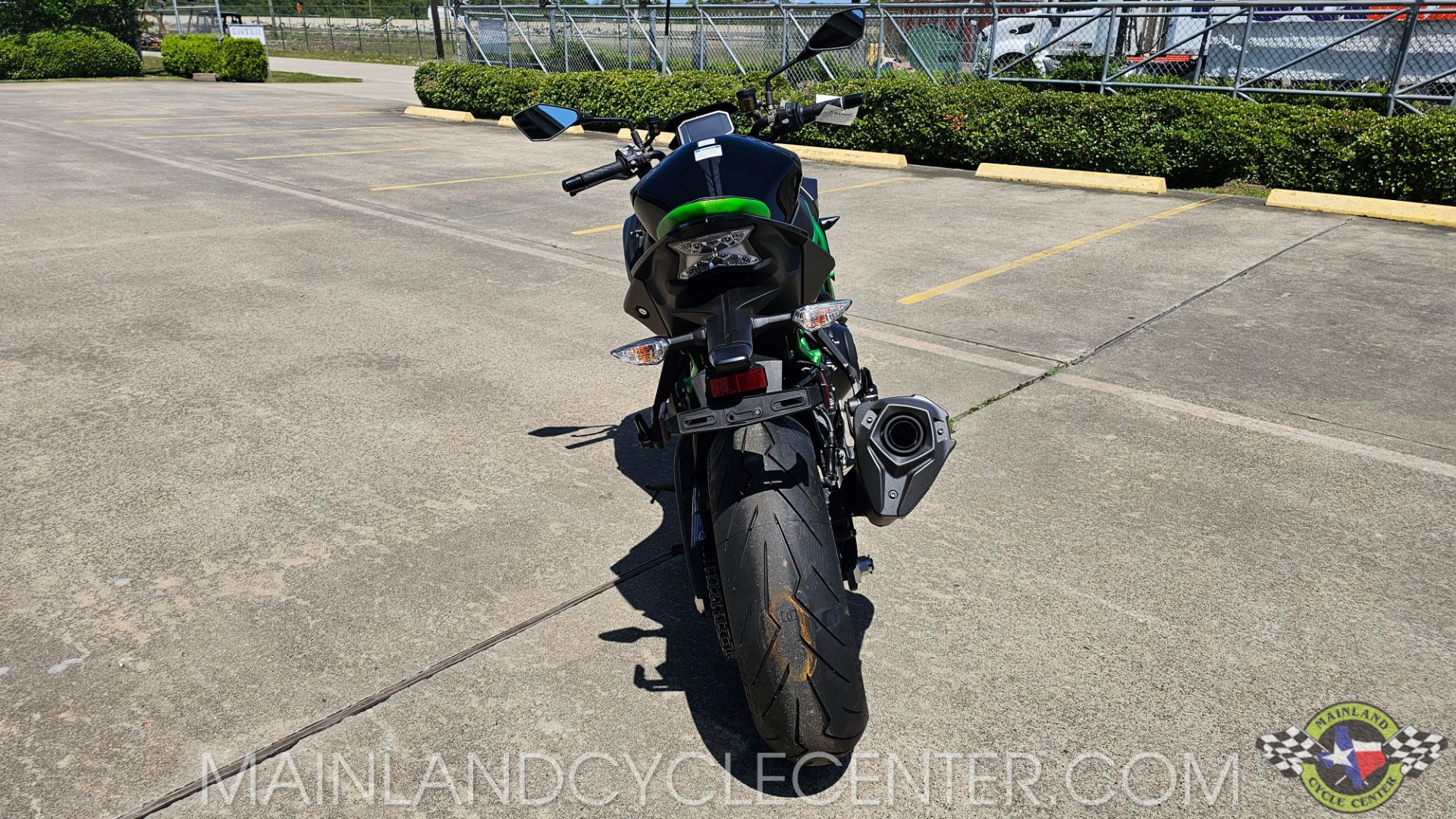 New 2025 Kawasaki Z H2 SE ABS Metallic Matte Graphenesteel Gray