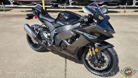 New 2026 Kawasaki Ninja® ZX™-10R Metallic Matte Graphenesteel Gray