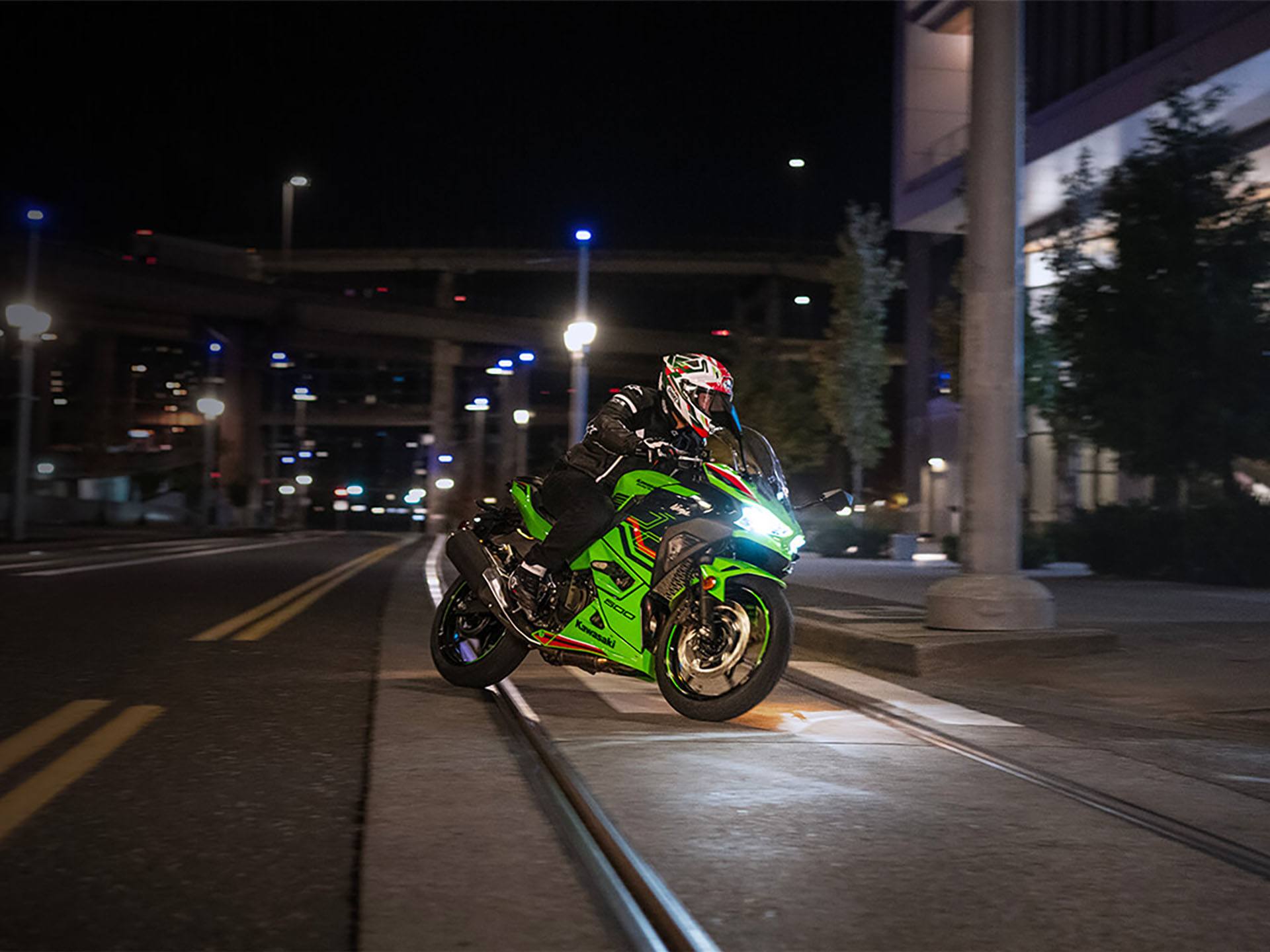 New 2024 Kawasaki Ninja 500 KRT Edition SE ABS Lime Green Ebony