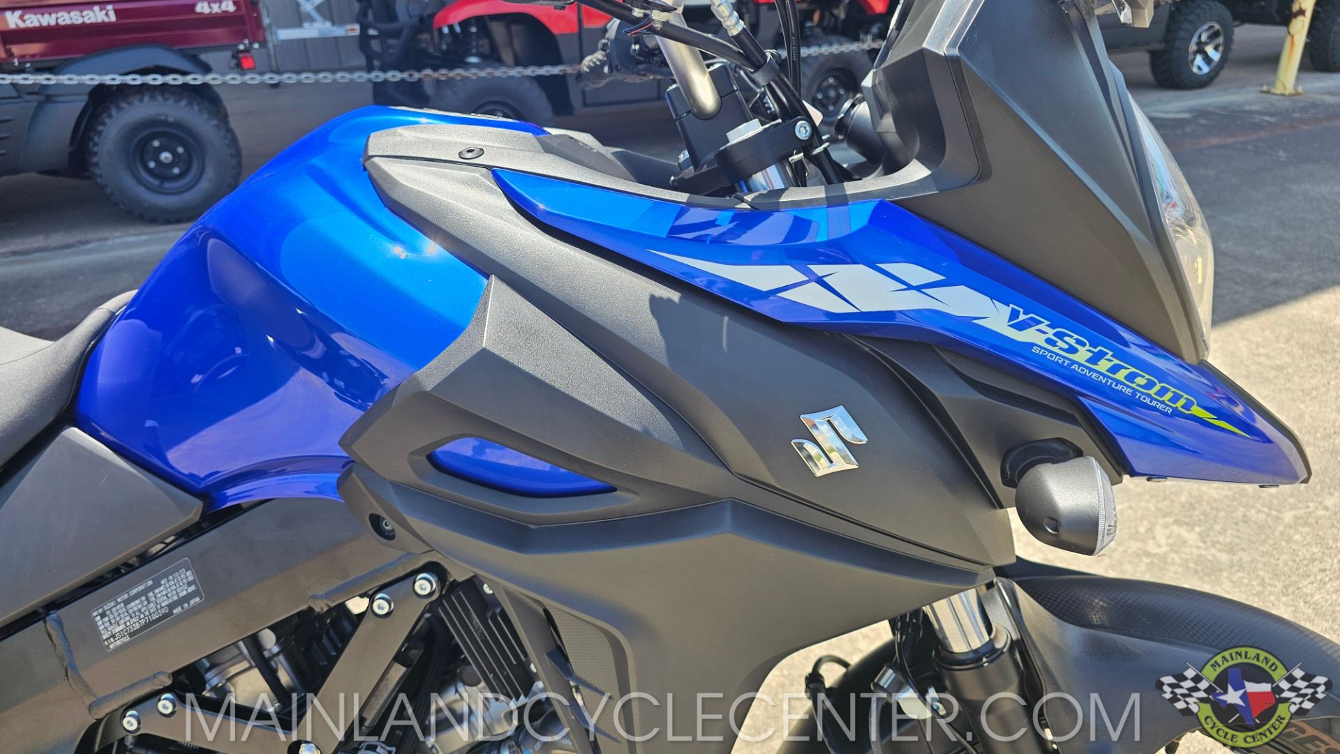 2023 Suzuki V-Strom 650 11