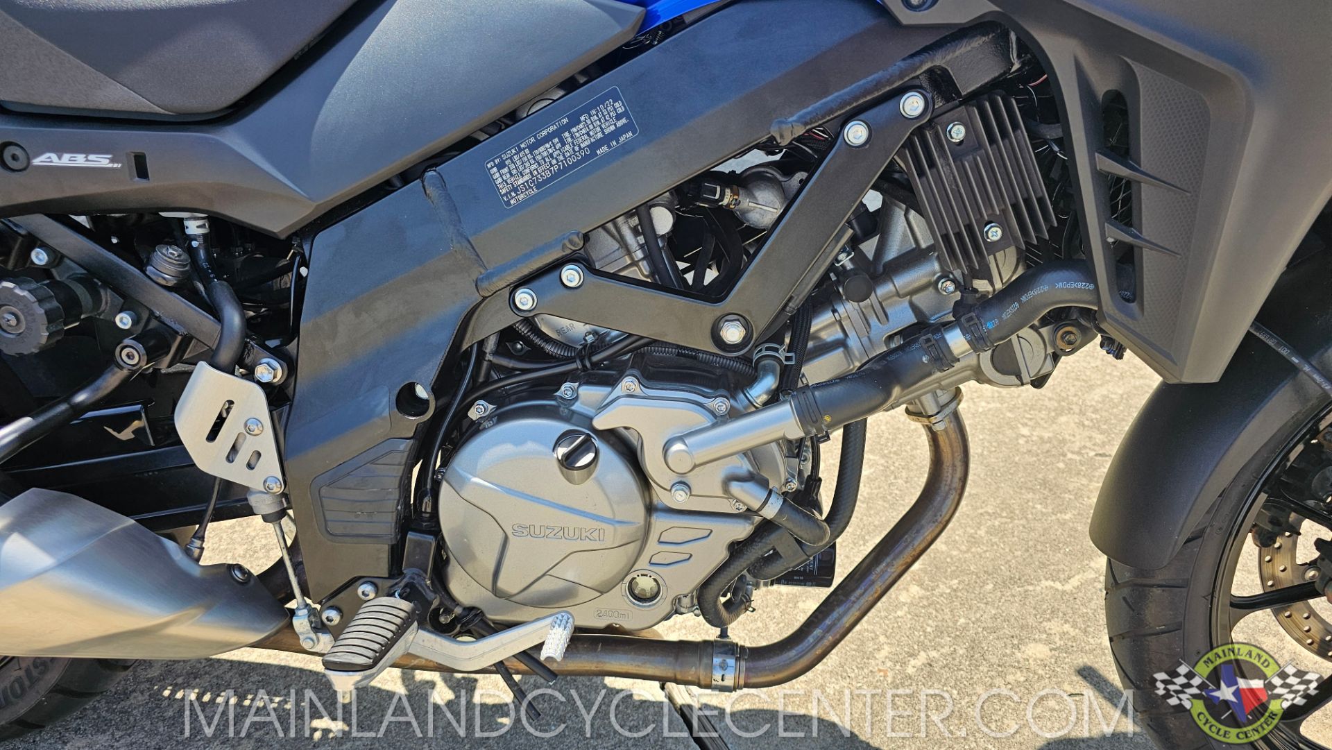 2023 Suzuki V-Strom 650 12