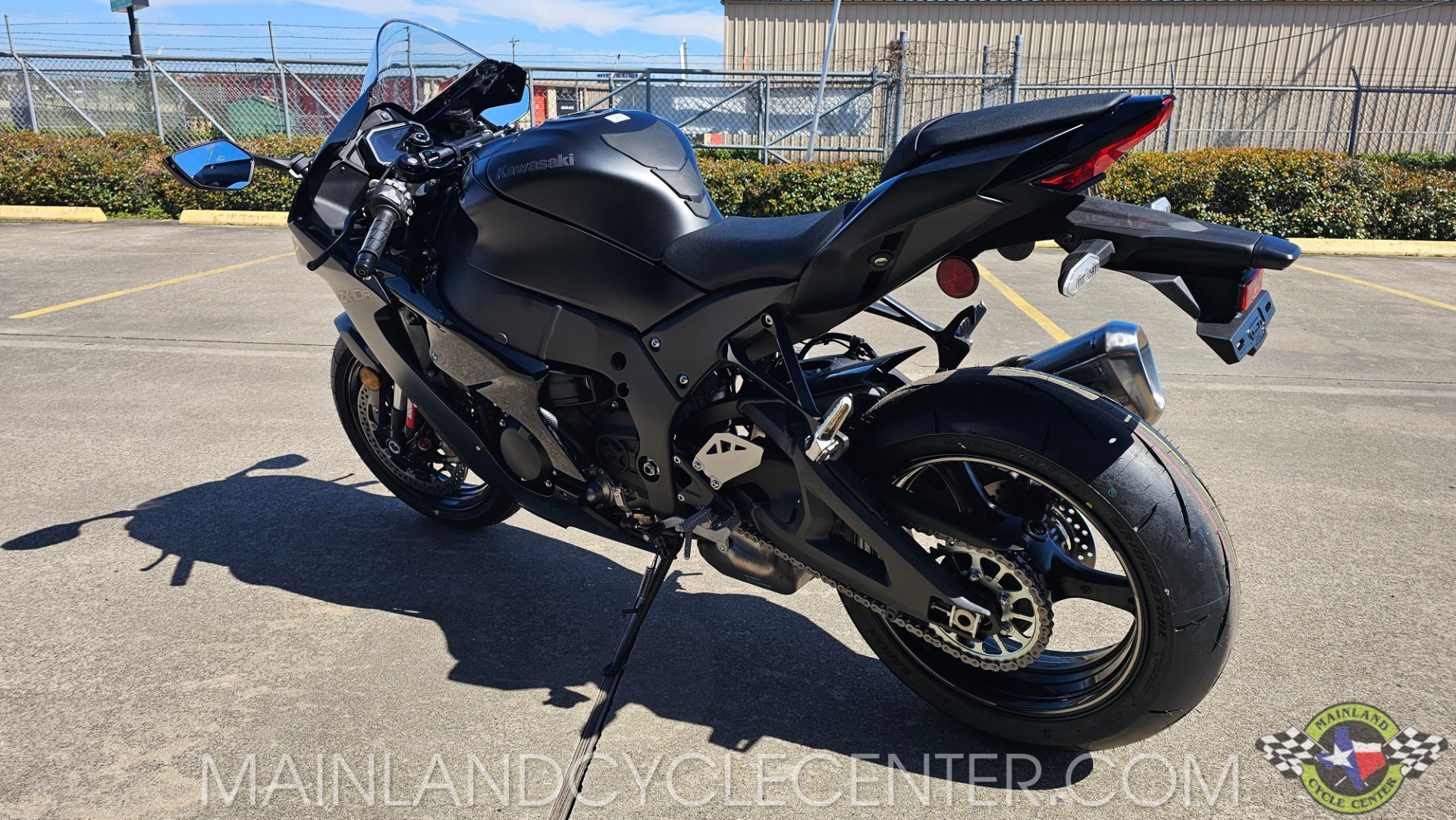 New 2025 Kawasaki Ninja ZX-10R Metallic Flat Spark Black