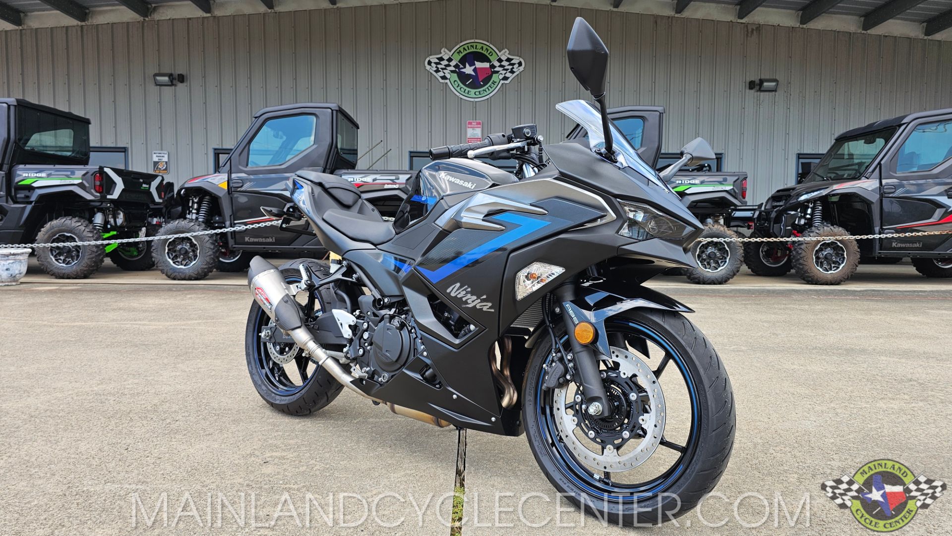 New 2025 Kawasaki Ninja 500 ABS Metallic Flat Spark Black