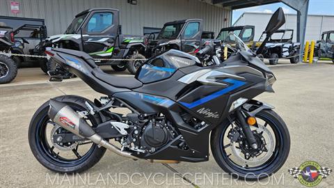 New 2025 Kawasaki Ninja 500 ABS Metallic Flat Spark Black