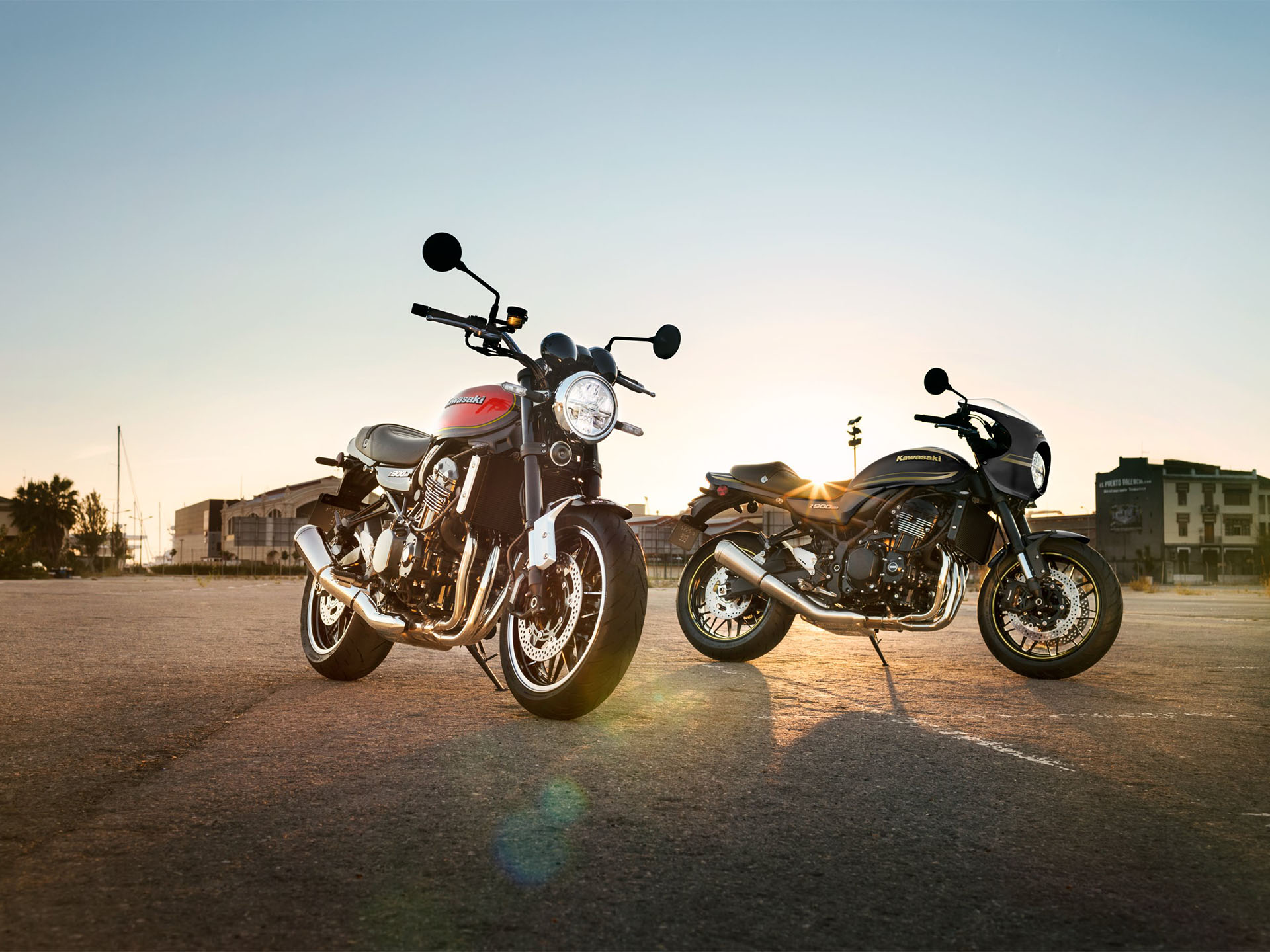 New 2025 Kawasaki Z900RS Cafe ABS Metallic Diablo Black