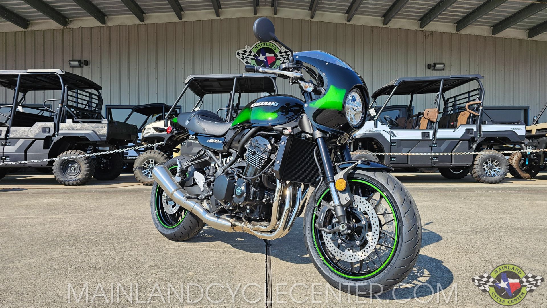 新品Kawasaki/Z900RS/CAFE/アンダーカウル/2025/グリーン カワサキ「Z900RS」2025年モデル、新色キャンディライムグリーン