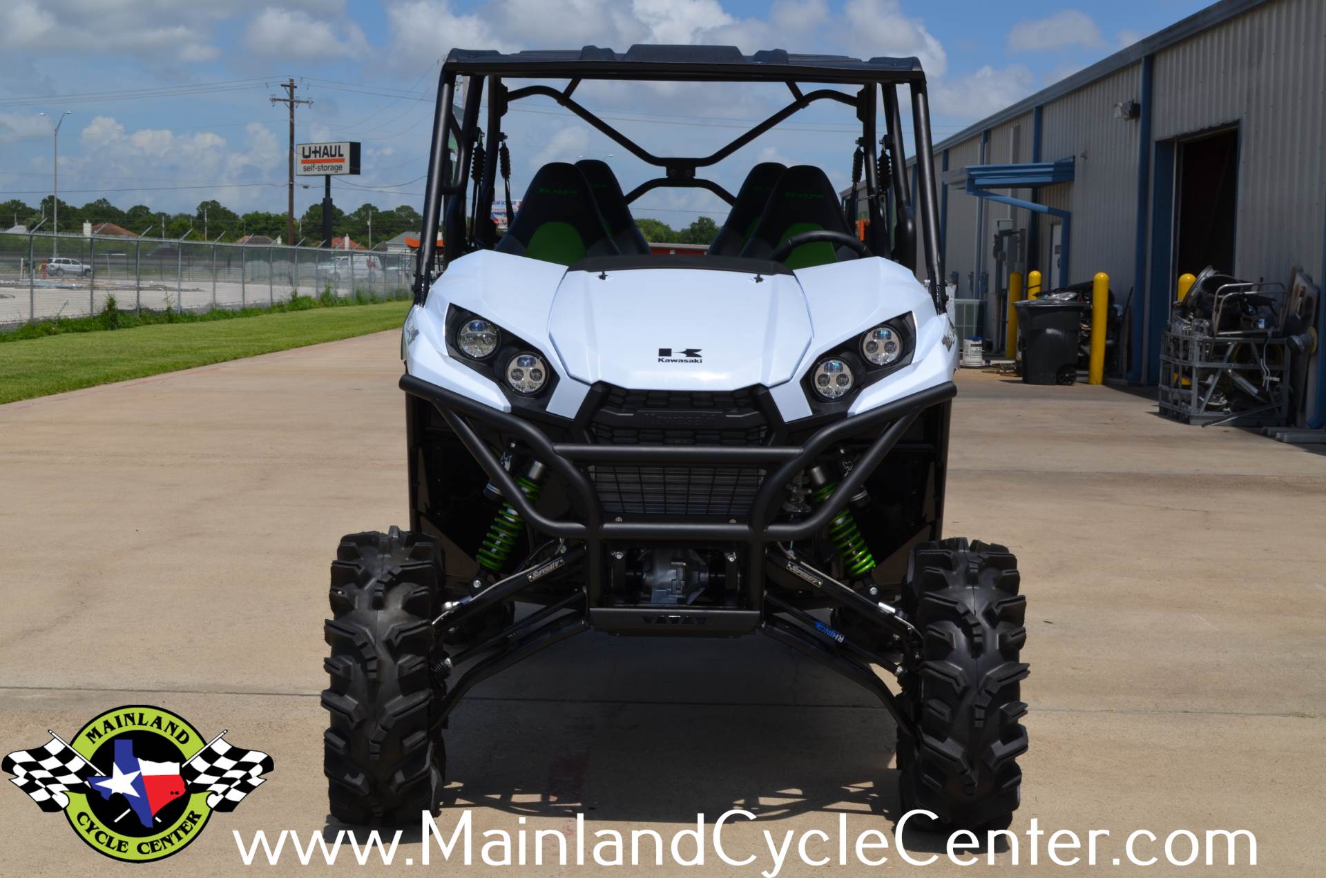 New 2017 Kawasaki Teryx4 LE Metallic Stardust White
