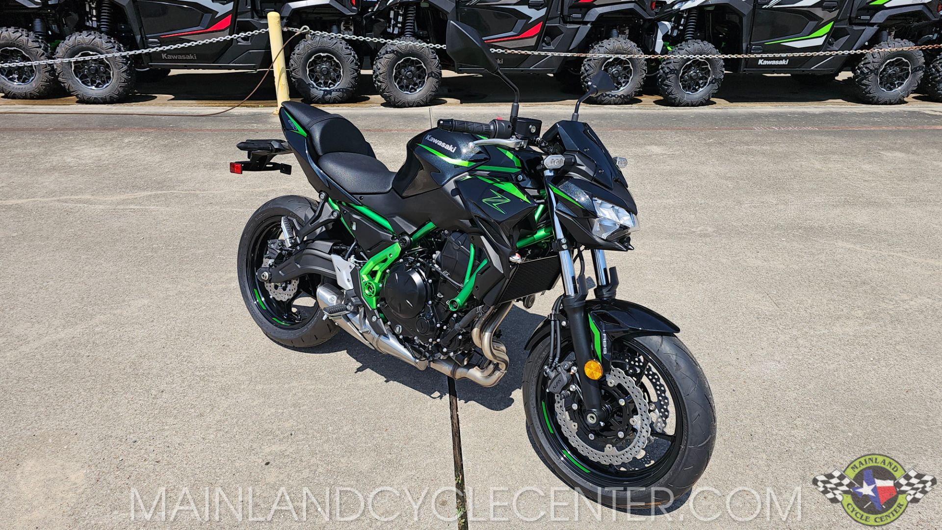 New 2025 Kawasaki Z650 ABS Metallic Spark Black / Green