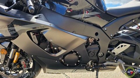 New 2026 Kawasaki Ninja® ZX™-10R ABS Metallic Matte Graphenesteel