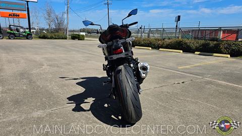 New 2025 Kawasaki Z900 ABS Metallic Spark Black / Metallic Carbon