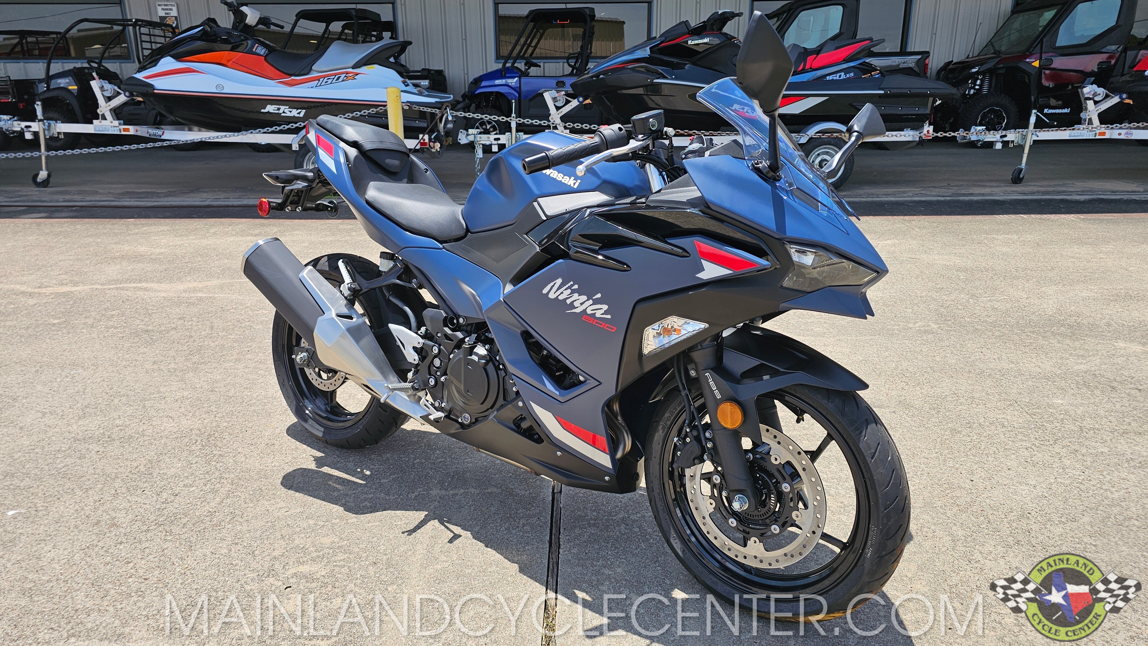 New 2026 Kawasaki Ninja® 500 ABS Metallic Matte Twilight Blue