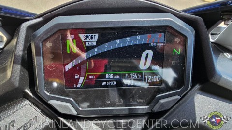 Used 2025 Kawasaki Ninja® ZX™-4RR ABS Metallic Matte Whitish