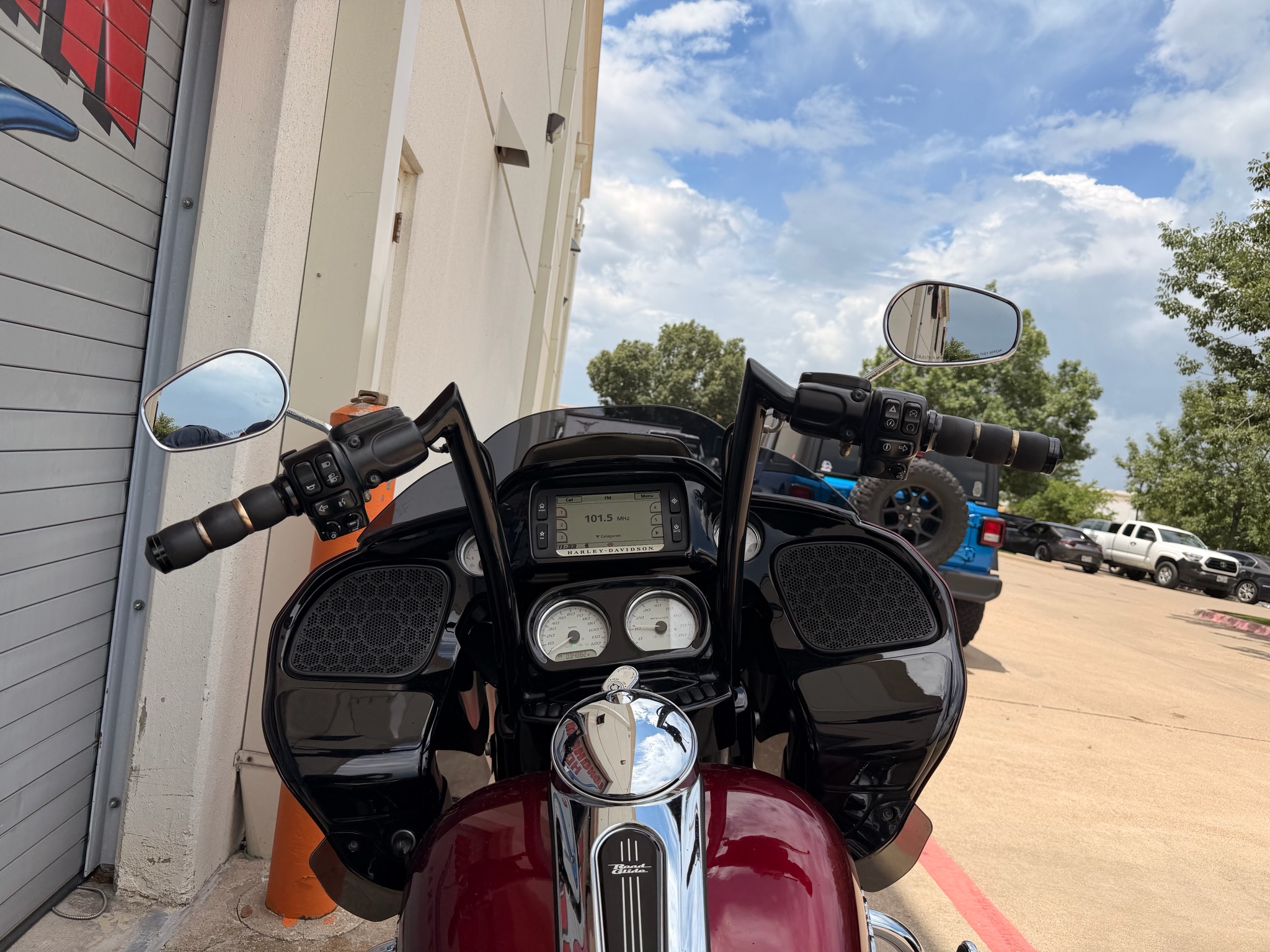 2017 Harley-Davidson Road Glide® Special 8