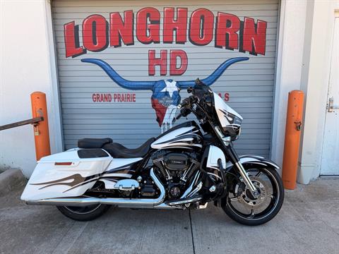 Used 2016 Harley-Davidson CVO™ Street Glide® White Amethyst with