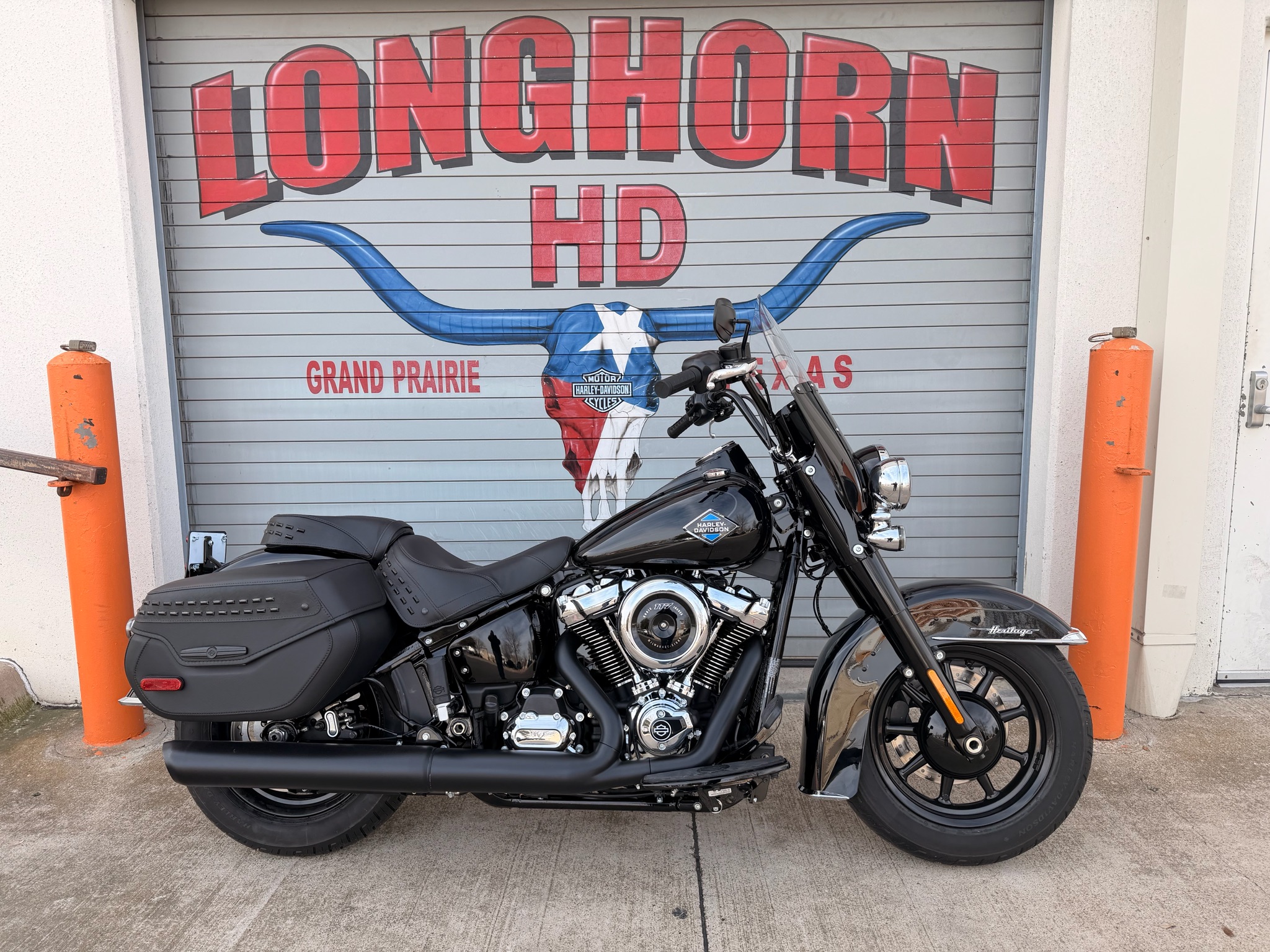 New 2026 Harley-Davidson Heritage Classic Vivid Black Black Two-Up