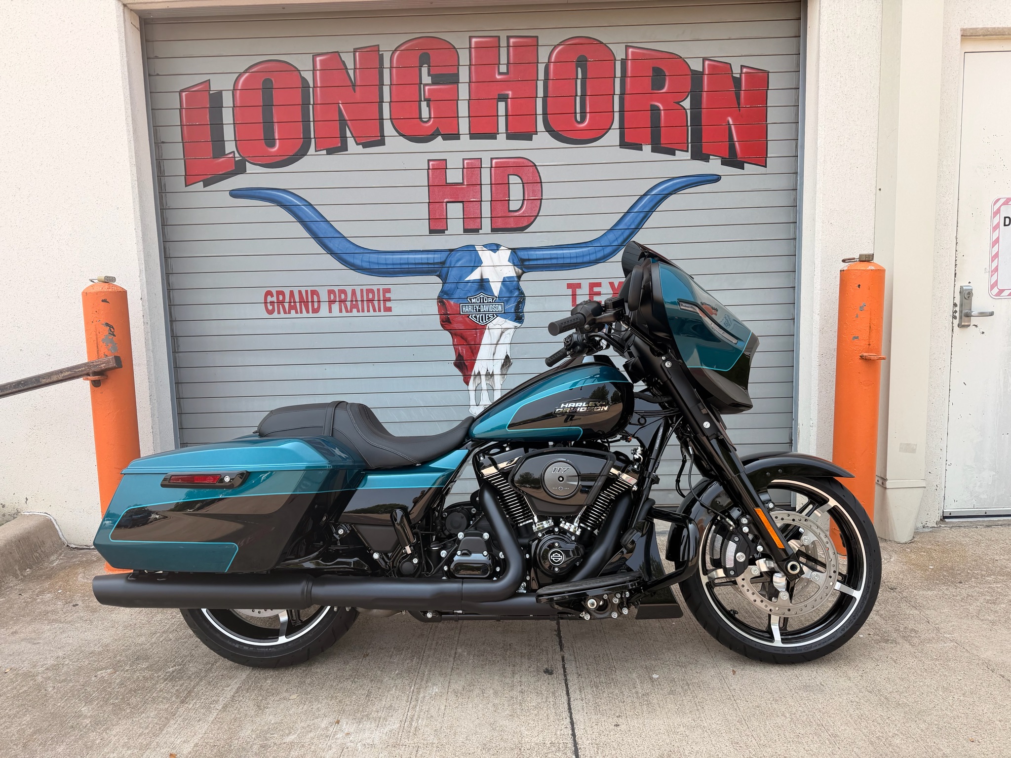 2026 Harley-Davidson Street Glide® 1